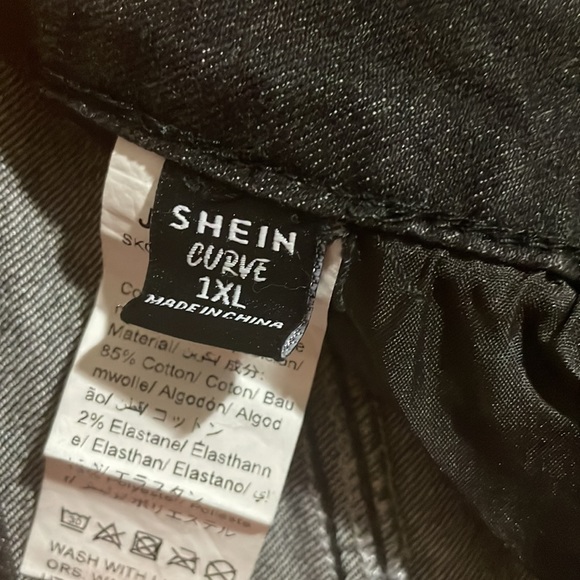 High waisted, Graphic print, ripped, skinny jeans, Plus size 14W - Picture 2 of 2